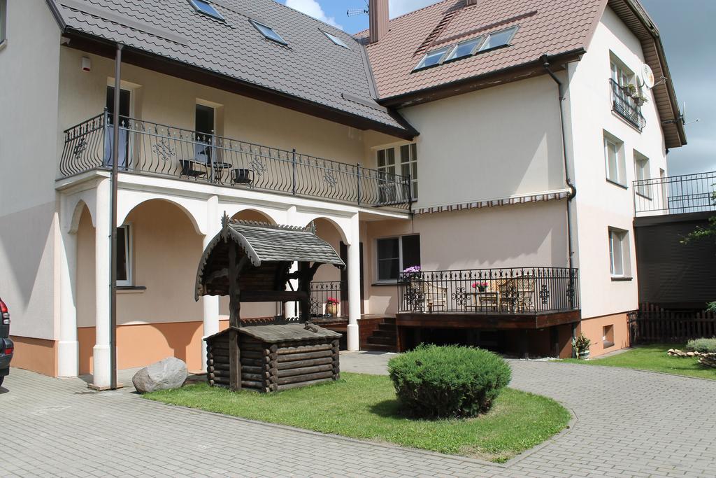 Sveciu Namai Lanko G. Hotell Klaipėda Rom bilde